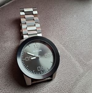 Nixon Watch